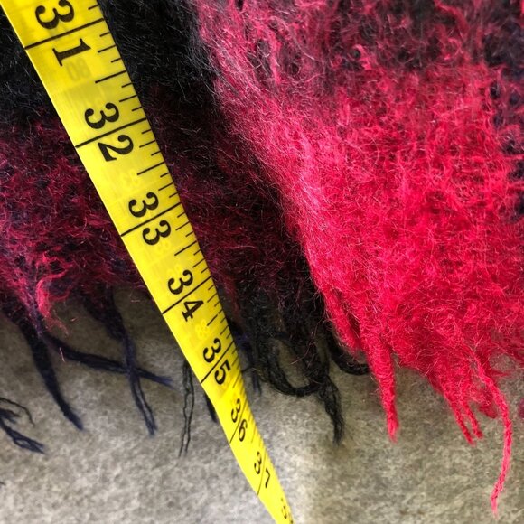 Vintage Glentana Mohair Wool Throw Blanket Red Black Plaid Scottish 48'' x 66'' - Picture 6 of 6